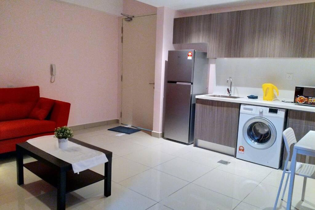 Hb1512- Hyve Studio Unit, Lake View, Cyberjaya, Free Wi-Fi, Free Parking, Netflix,Pool, 3038 Luaran gambar